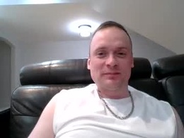 Most Recent Photo of blackcat431956