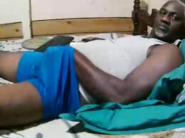 Most Recent Photo of blackdaddy_09