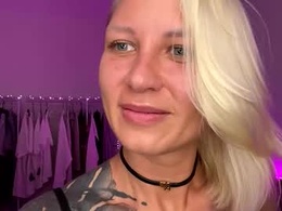 Most Recent Photo of blondeheatxxx