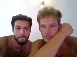 Most Recent Photo of blondiexbrunette