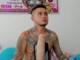 Most Recent Photo of boy_kinky_