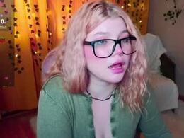 Most Recent Photo of bratz_chloe_