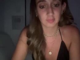 Most Recent Photo of brunasilvaxx