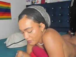 Most Recent Photo of brunettjhelen