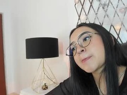 Most Recent Photo of buttercup_li_