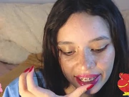 Most Recent Photo of cami_casti777