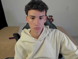 Most Recent Photo of camiboy666