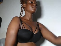 Most Recent Photo of camilla_toosexy