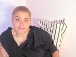 Most Recent Photo of candelariia_