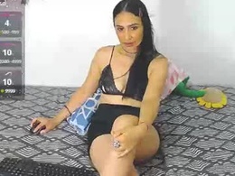 Most Recent Photo of carmen_lozada