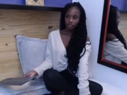 Most Recent Photo of caroline_ms777