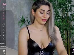 Most Recent Photo of celinemeyerr