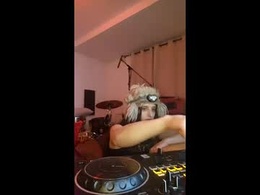 Most Recent Photo of centipedebuggogirl