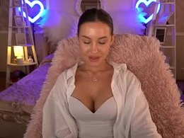 Most Recent Photo of chanelcollins