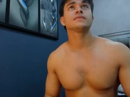 Most Recent Photo of charlie___musk