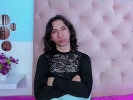 Most Recent Photo of charlothe_7