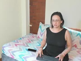 Most Recent Photo of charlotmilf_