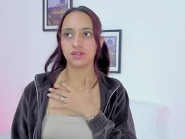 Most Recent Photo of charlotte_benette