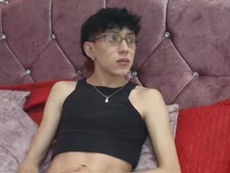 Most Recent Photo of cherry_boy_ag