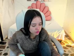 Most Recent Photo of cherrybombs_