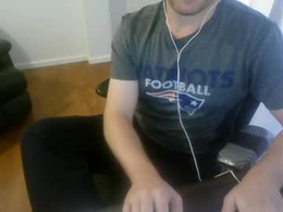 Most Recent Photo of chill_hangs