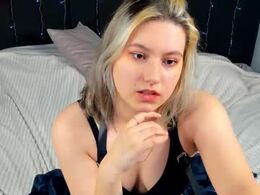 Most Recent Photo of chloebloss0m
