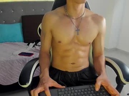 Most Recent Photo of chris_evans27