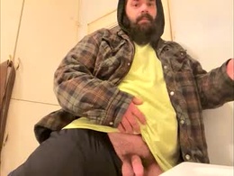 Most Recent Photo of chubbyguy707707