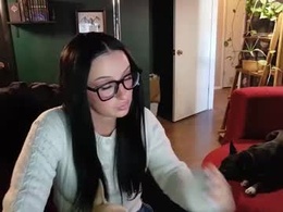 Most Recent Photo of cinnastixie