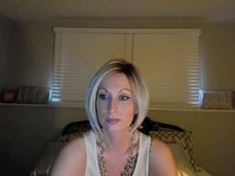 Most Recent Photo of cj_x_monroe