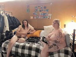 Most Recent Photo of coolghoulcouple