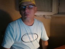 Most Recent Photo of couplechampagne
