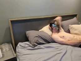 Most Recent Photo of couplexxxgamenights