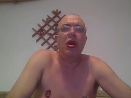 Most Recent Photo of crazystrapon
