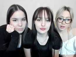 Most Recent Photo of crazysweetygirls