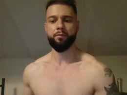 Most Recent Photo of crazzzyyyscorpion