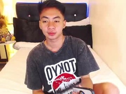 Most Recent Photo of creamycummatthew