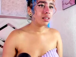 Most Recent Photo of criisstal_raveen