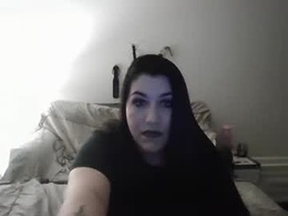 Most Recent Photo of crimson_vixen6666