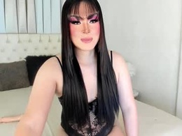 Most Recent Photo of crystal_versace