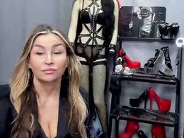 Most Recent Photo of crystalxohotty