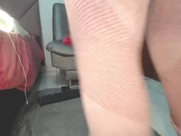 Most Recent Photo of cummingurl