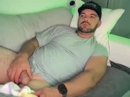 Most Recent Photo of cummmg23