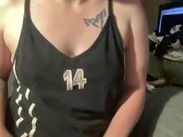 Most Recent Photo of curvymommymenace