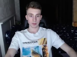 Most Recent Photo of cute_brian
