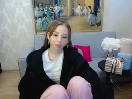 Most Recent Photo of cute_shyg