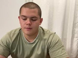 Most Recent Photo of cutebutnaughty_