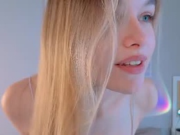 Most Recent Photo of cuteloat