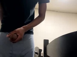 Most Recent Photo of d1domoo