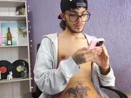 Most Recent Photo of d4ni_king